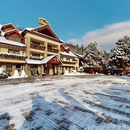 Garni Hotel Fatra Terchova Bagian luar foto