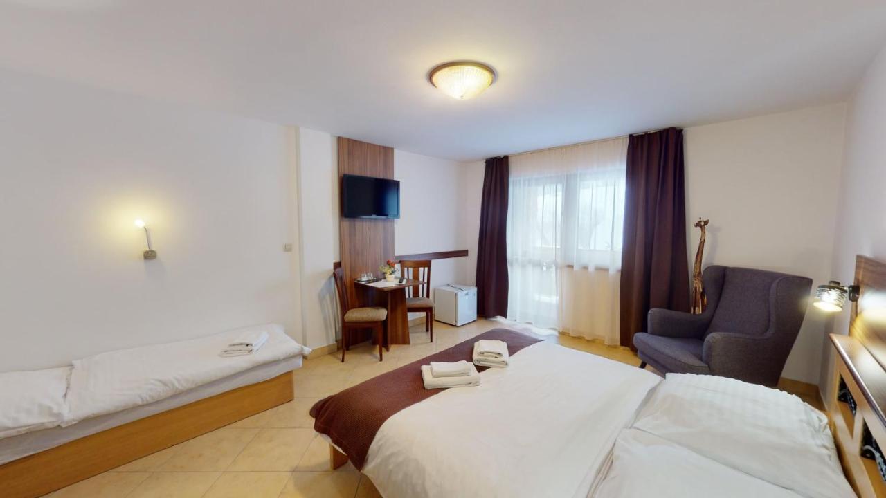 Garni Hotel Fatra Terchova Bagian luar foto