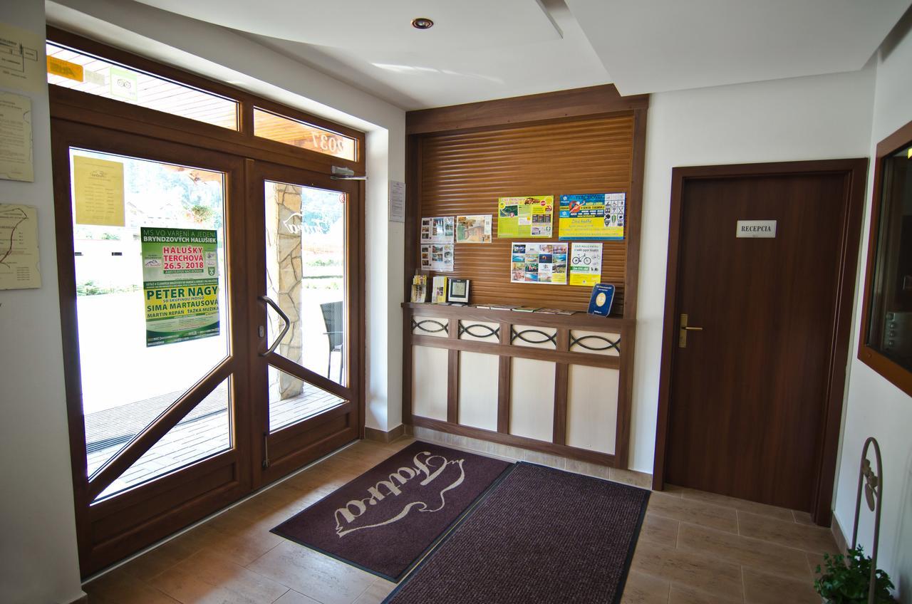 Garni Hotel Fatra Terchova Bagian luar foto